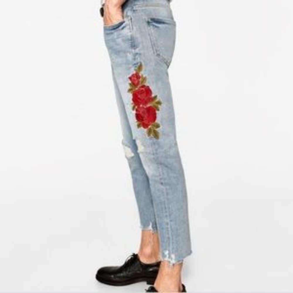Zara Man Distressed Embroidered Floral Jeans